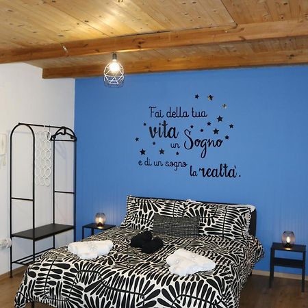 Blumare Apartment Наполи Екстериор снимка